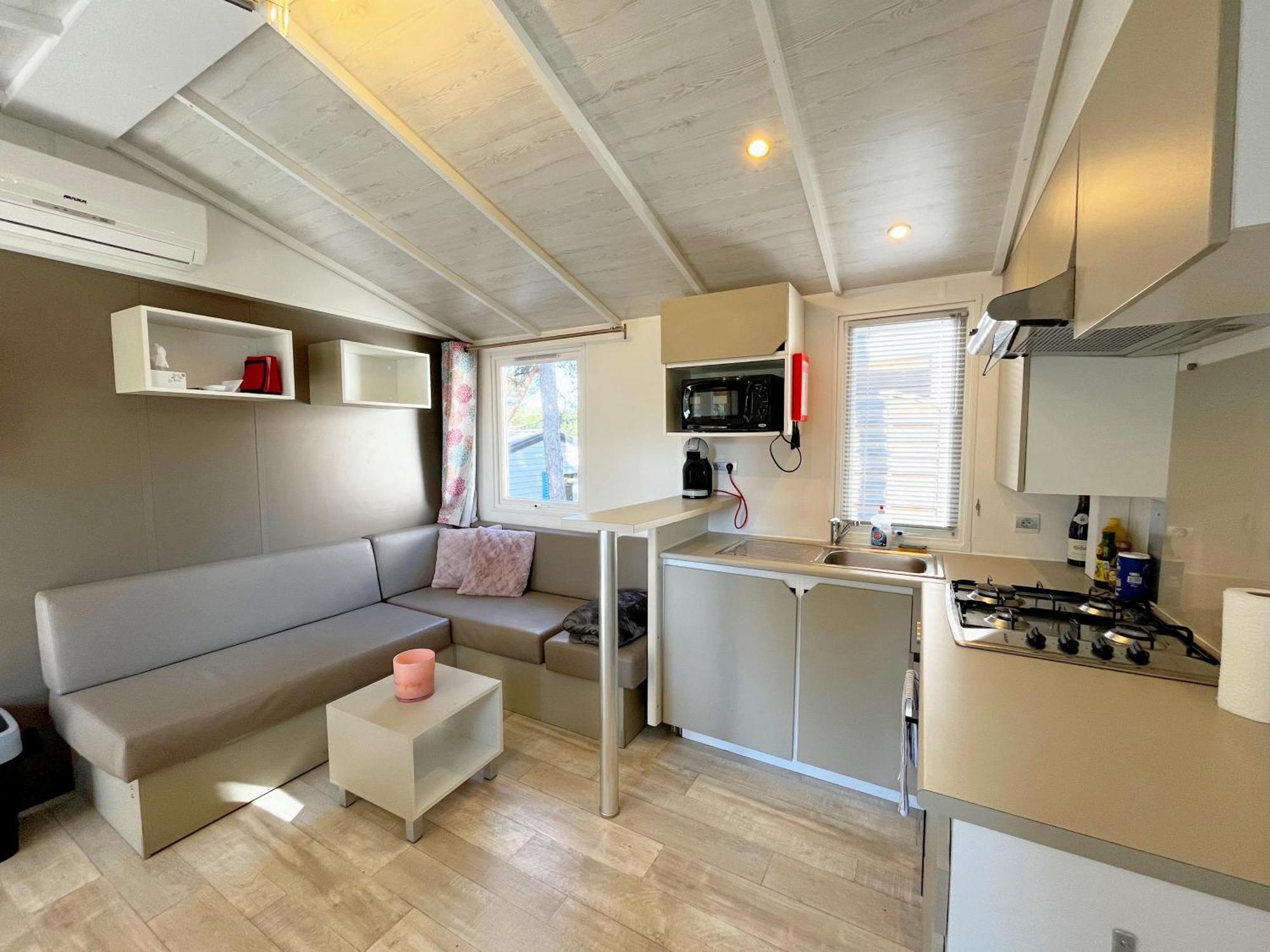 Mobil-Home Dans Camping 4* Saint-Laurent-du-Verdon Exterior photo